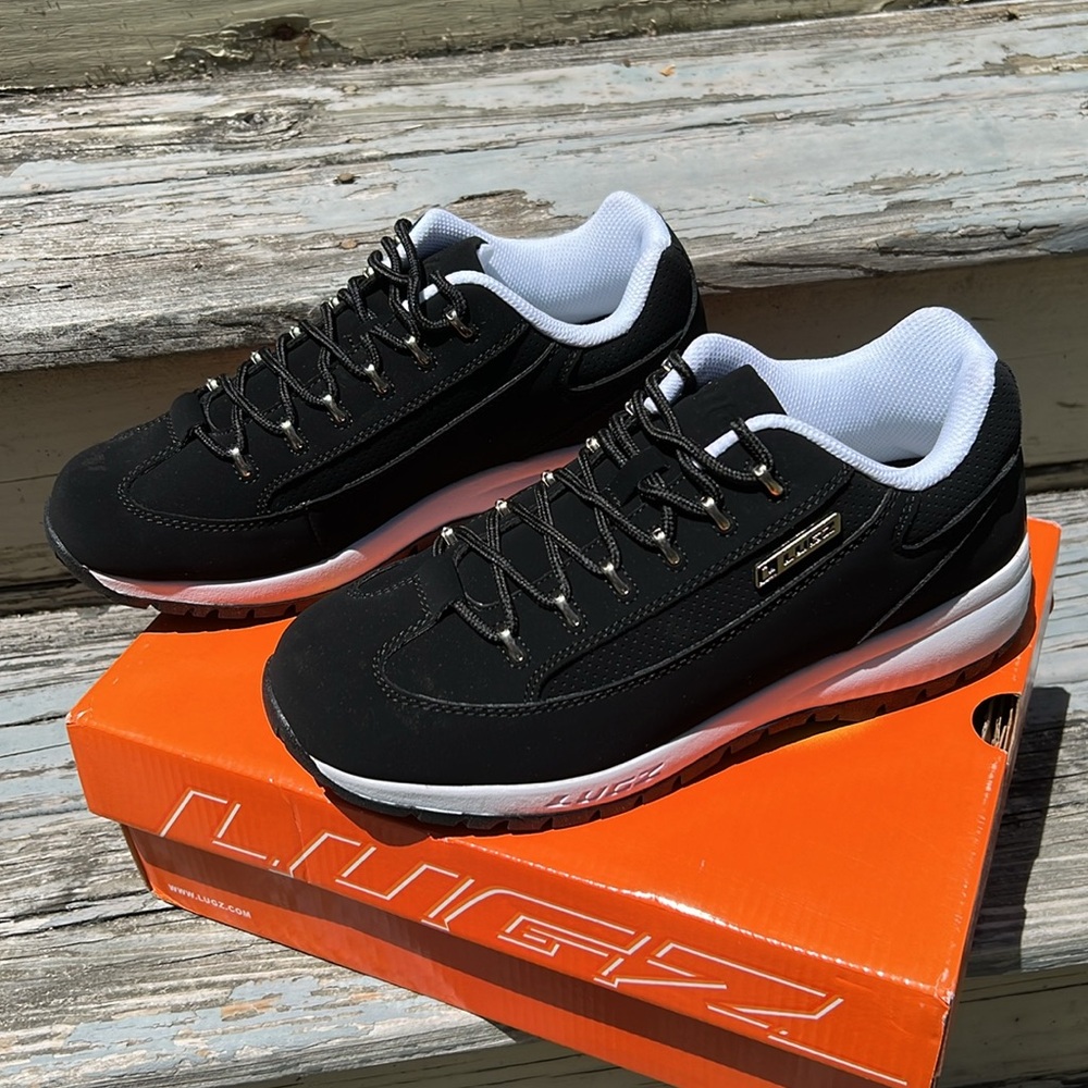 Lugz Men’s Express sneakers size 9 D Black White New in Box MEXPRSPD-060 Casual